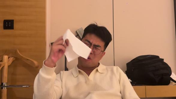 教大家一招,以后喝酒喝不过就举纸投降#真实生活分享计划