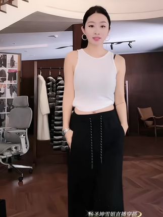 #品质女装 #休闲卫裤 #直筒裤 #通勤搭配 #强烈推荐