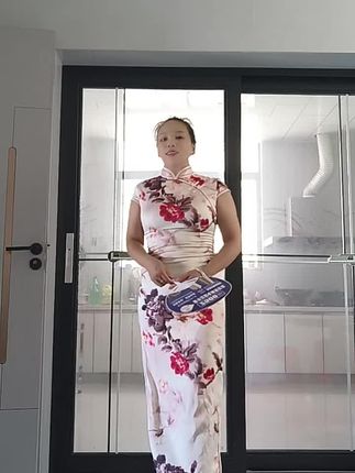 很多人努力想要做人上人,而我不一样,我只想做你的心上人🌹🌹🌹