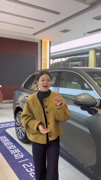 #马上焕新旗享团圆#红旗HS6PHEV
来看大V 拆车视频