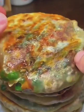 早餐来一份韭菜鸡蛋盒子,美味又营养