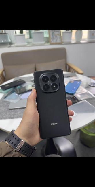 现在这个确实没有多少差价了你们可以参考#红米note15 #红米手机 #二手手机回收置换 #二手手机 #手机回收置换