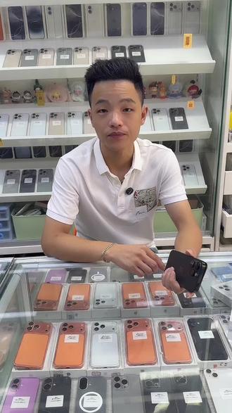 平台出来的机子大部分都有贴标,并不代表拆修过,要以实际为主,对于14系列来说,被打开过很正常,并不会对价格有什么影响#实体店二手机 #福州阿流哥 #当面验机更放心