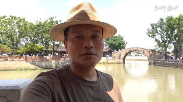 行船枫桥,听寒山寺钟声千年依旧