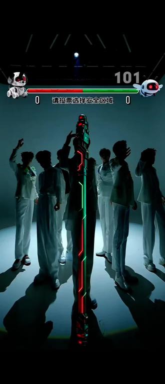 #龙浩天团队 #龙浩天男团鲸渝101 #龙浩天男团 这段好好玩,发一个长的视频,看看峻伊如何比👌🏻哒!