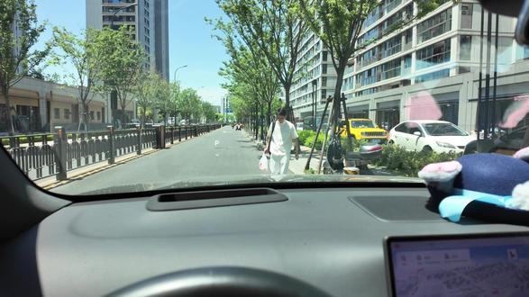 和帅气男主播约会的一天
#vlog #地陪 #杭州 #富婆 #旅游