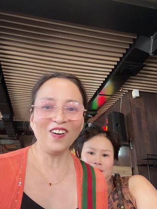 防蓝光轻巧老花镜,款式时尚又轻巧,价格实惠只要39.9元