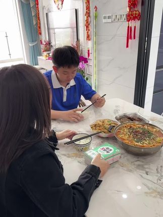 初中小四门,每天5分钟考点速记,利用平时碎片时间记忆积累,比考前临时突击更有效