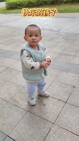 歌曲《快乐的小孩》卡拉OK完整版#快乐的小孩 #卡拉OK完整版 #儿童歌曲