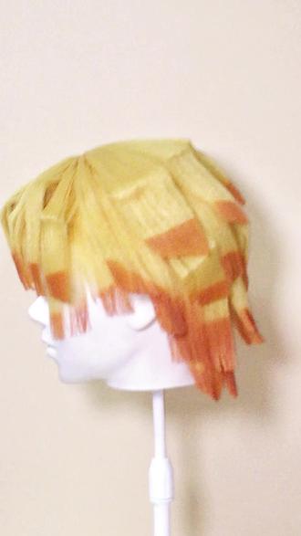 “我虽然胆小,但我也有想要保护的人!即使害怕,我也会战斗!”
“雷之呼吸·壹之型·霹雳一闪!”#cos假发 #毛娘 #鬼灭之刃 #我妻善逸