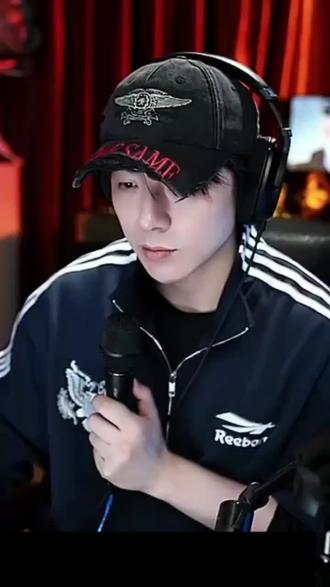 20260130刘宇宁直播间这首《不学习?你想挑大粪啊!》,不是贬低任何职业,而是用最大的诚意告诉你:努力,是为了把人生的选择权,牢牢抓在自己手里。