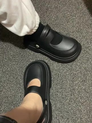 朴西厚底凉鞋,上脚蛮舒服。#夏季凉鞋 #武汉话
