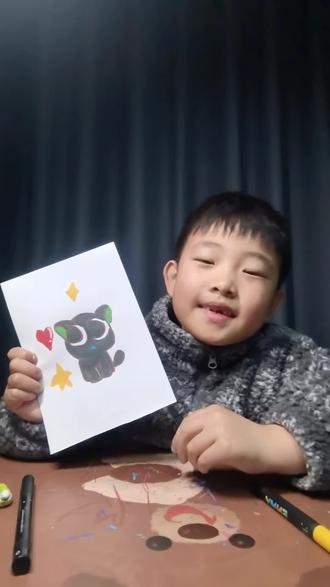 #儿童绘画 #爱画画的小朋友 今天画的是《罗小黑》😝