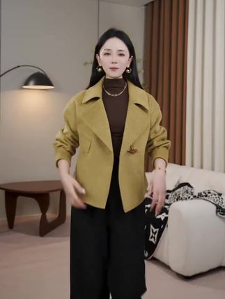 #休闲短款外套#秋季新款#时尚女装#休闲穿搭