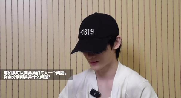 “我们可是要一起养老的。”#橹瑞#王橹杰 #张函瑞#友谊 #闺蜜