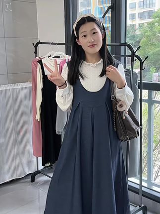 孕期OOTD| #每日穿搭look #孕妇穿搭日常 #时尚孕妇装 #遮肉显瘦穿搭 #ootd穿搭