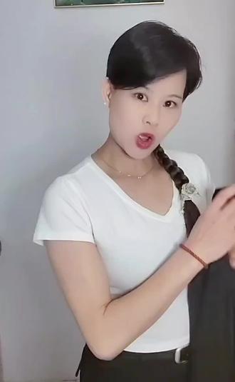 为了成为富二代,清明多烧点纸😄#万万想不到 #搞笑 #搞笑视频 #清明节