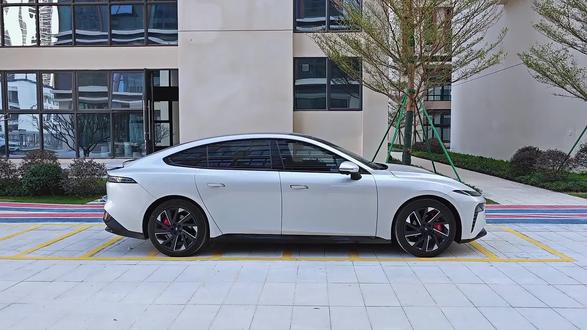 简单明了的步骤,教你自己动手更换原车空调滤芯,让爱车内空气时刻保持干净,还省钱省时间 #东风奕派007 #空调滤芯更换 #专车专用 #撸车日常 #汽车好物