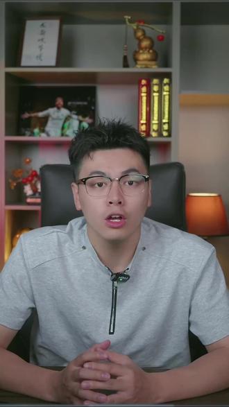 伦敦德比生死局一边主场四连差评一边输球降级,场面必定好看 欧战无望➕主场崩盘!是耻辱还是降级#生活服务热点中心 #足球解说 #曼城 #切尔西 #热刺