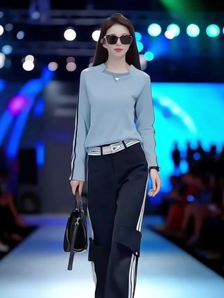 #气质穿搭 #显瘦穿搭 #美出高级感 #谁穿谁好看系列 #初秋穿搭 @DOU+小助手