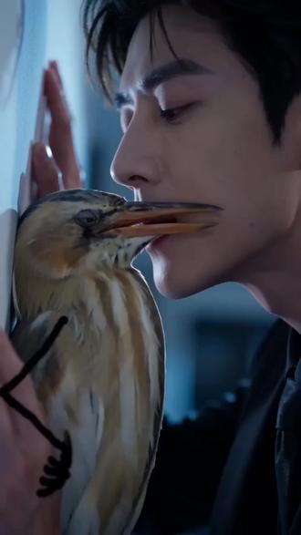 #AI冷颜总裁的壁咚局 #随变ai随便玩 #霸道总裁爱上鸟