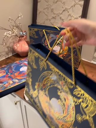 这么精致的中秋礼盒居然买一送一!而且巨好哎!!#中秋礼盒 #中秋月饼