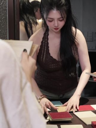 全屋定制文案素材 - #女设计师 #全屋定制 #全案设计全案落地 #大平层装修 #装修避坑 - 新巢全屋定制.美美作品
