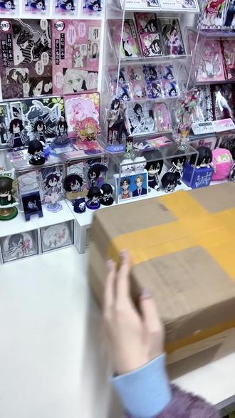 📦都说了闲着没事别乱看番。一年后才想起英都篇出了于是一秒回坑我真的谢谢了#二次元 #吃谷 #时光代理人 #开箱 #吃谷日常