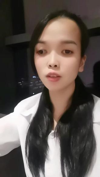 如果有盲人小伙伴,想加群的话,可以给我点点关注,然后私信我,我教你们拉进去群。#盲人女孩的日常记录。#虽然眼睛看不到,但是呢,依然要活的阳光灿烂。#加油,相信明天会更好。