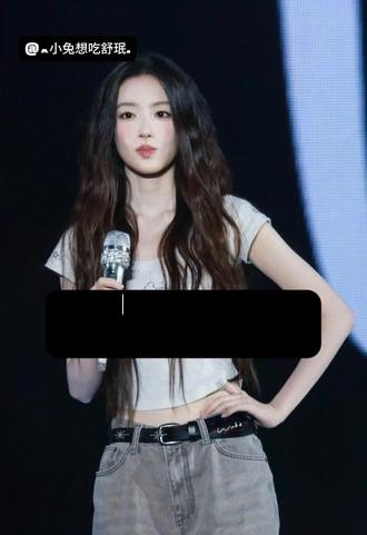 行#叶舒华solo #叶舒华阿玛尼代言
#叶舒华阿玛尼大使 (后面那个写错了是#
叶舒华阿玛尼大使)