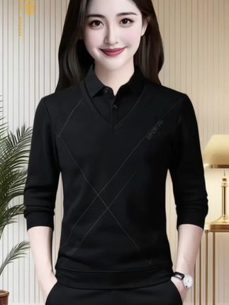 男士假两件针织衫毛衣 黑色针织衫,简约线条勾勒优雅,低调中透着高级感。🧶🖤   #针织衫穿搭 #秋冬必备#男士穿搭#品质男装#针织毛衣@DOU+上热门 @DOU+小助手