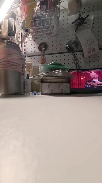 #霸王茶姬 全款拿霸王茶姬#霸王茶姬冰雪季 #霸王茶姬周边