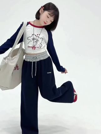 #创作灵感 女儿天天最喜欢穿的洋气百搭#休闲裤 #超便宜超划算 #显瘦显高显腿长 男女宝都可以穿#短视频创业 @DOU+上热门 @DOU+小助手 @大数据服务平台