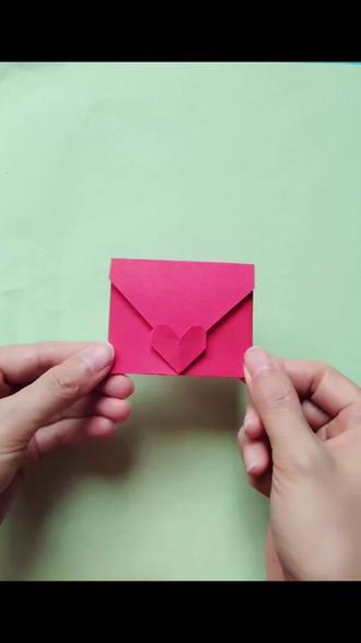 #上热门 恭喜发财红包拿来,折纸红包,分分钟就能折一个!#手工折纸 #手工diy #亲子手工 #折纸红包