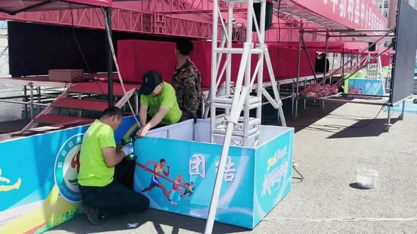 郭屹美术铸就精品
全县中小学运动会