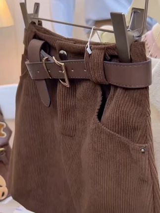 【运费补贴6-8】秋冬新款灯芯绒半身裙时尚百搭防走光a字包臀短裙子