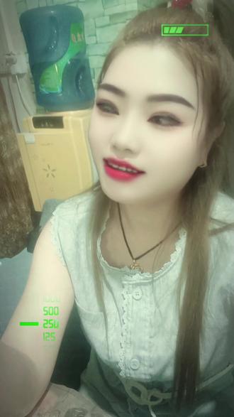 不会撒娇的女人我的解压方式 就是拍抖音