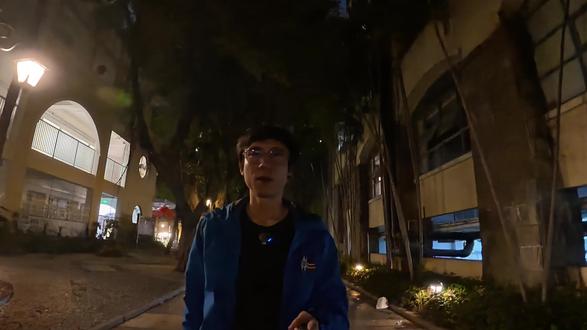 老实说,我自己炒了一个月,复盘了一下,发现根本搞不赢龙虾,所以从昨天开始,我痛定思痛,把所有的权限都交给了龙虾。从今天起,我不是龙虾的老板,龙虾是我的老板。#股票 #投资 #openclaw #龙虾