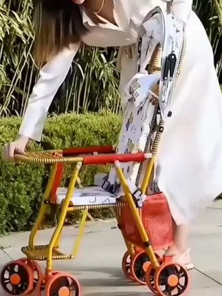 #竹藤婴儿推车 #折叠竹藤躺椅 #儿童竹藤推车