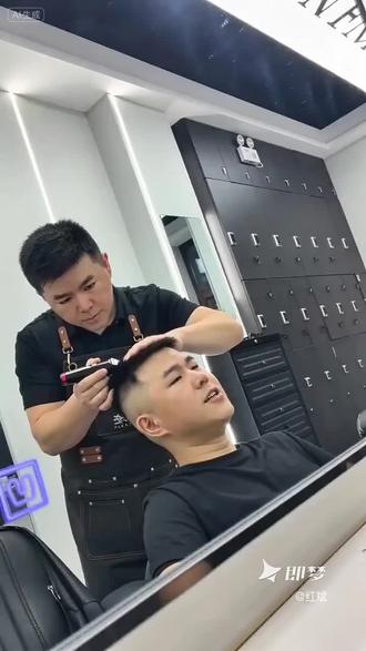 马到成功发型#即梦AI #即梦seedance2 #即梦马年抓马大会 #梦到哪出演哪出