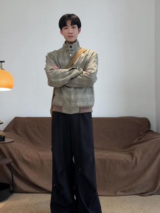 怕瘦穿不好看?一条百搭的西裤轻松搞定,男女都能穿喜欢直接冲#今日穿搭 #休闲穿搭 #休闲舒适 #西裤 #毛利覃穿搭