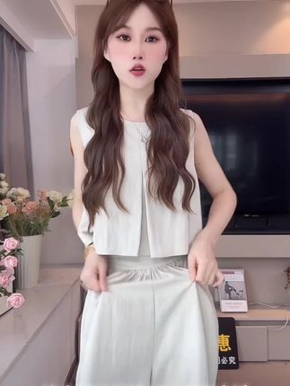 温柔风通勤慵懒风时尚套装宽松显瘦阔腿裤气质休闲夏季两件套#时尚套装 #休闲套装 #慵懒风穿搭 @DOU+小助手