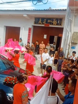 #婚庆用品 结婚胸花全套新郎新娘伴郎伴娘胸花#红色喜庆 #喜结良缘 #新婚大喜