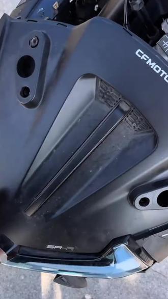 适用于春风675sr/750sr改装日行灯流水app调色动态双透镜大灯总成