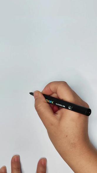 快用,不然就消失了#画画教程 #限时表情包#马克笔涂色 #谁还没个隐藏技能 #dou上热门🔥