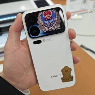 独属于#小米17pro 的浪漫 💖
#背屏动态壁纸