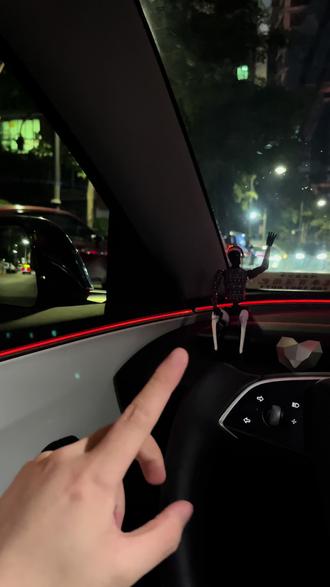 FSD和国内主流的智驾到底谁更厉害?
#FSD #智驾 #自动驾驶 #辅助驾驶