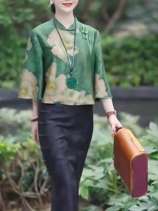 中式国风香云缎面牡丹印花七分袖短外套2025春夏新款傣味上衣#高端大气 #谁穿谁漂亮 #优雅气质 #减龄显瘦穿搭 #复古风穿搭
