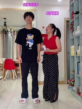 千万别挑战#暑假 给孩子吃一个月的#钙铁锌 综合维生素,不然你就会后悔,后悔给孩子吃的太晚了!#育儿经验分享