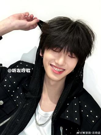 sdfj其实你根本就没有公平对待过我家扁扁.#左奇函 #听左哼歌